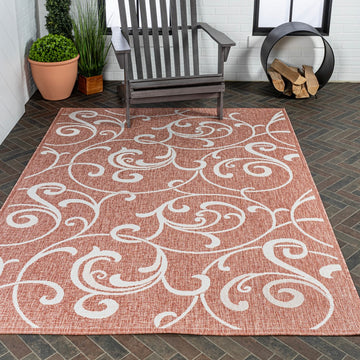 Maribel Traditional Classic All-Over Scroll Area Rug